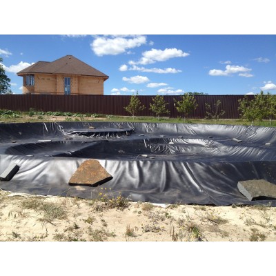 Монтаж плівки ПВХ для ставків і водойм