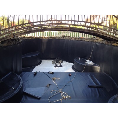 Монтаж плівки ПВХ для ставків і водойм